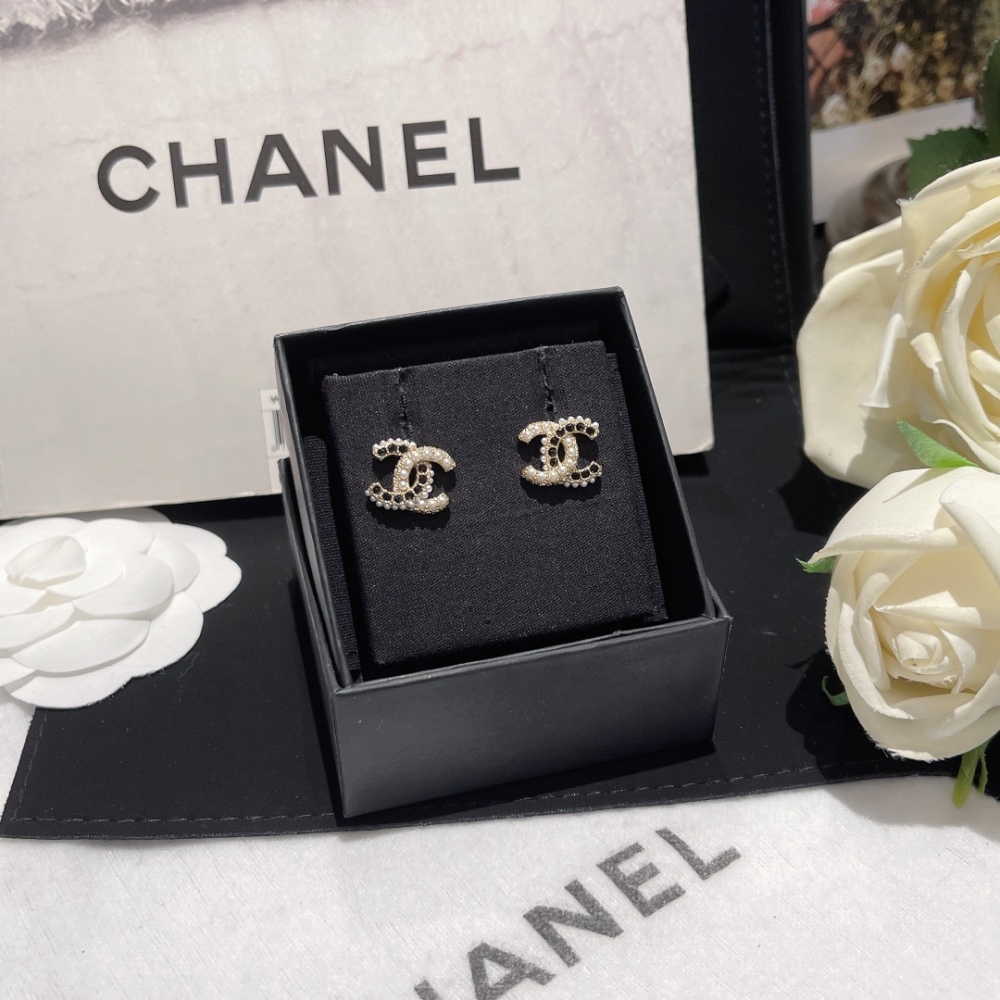 Chanel stud earrings