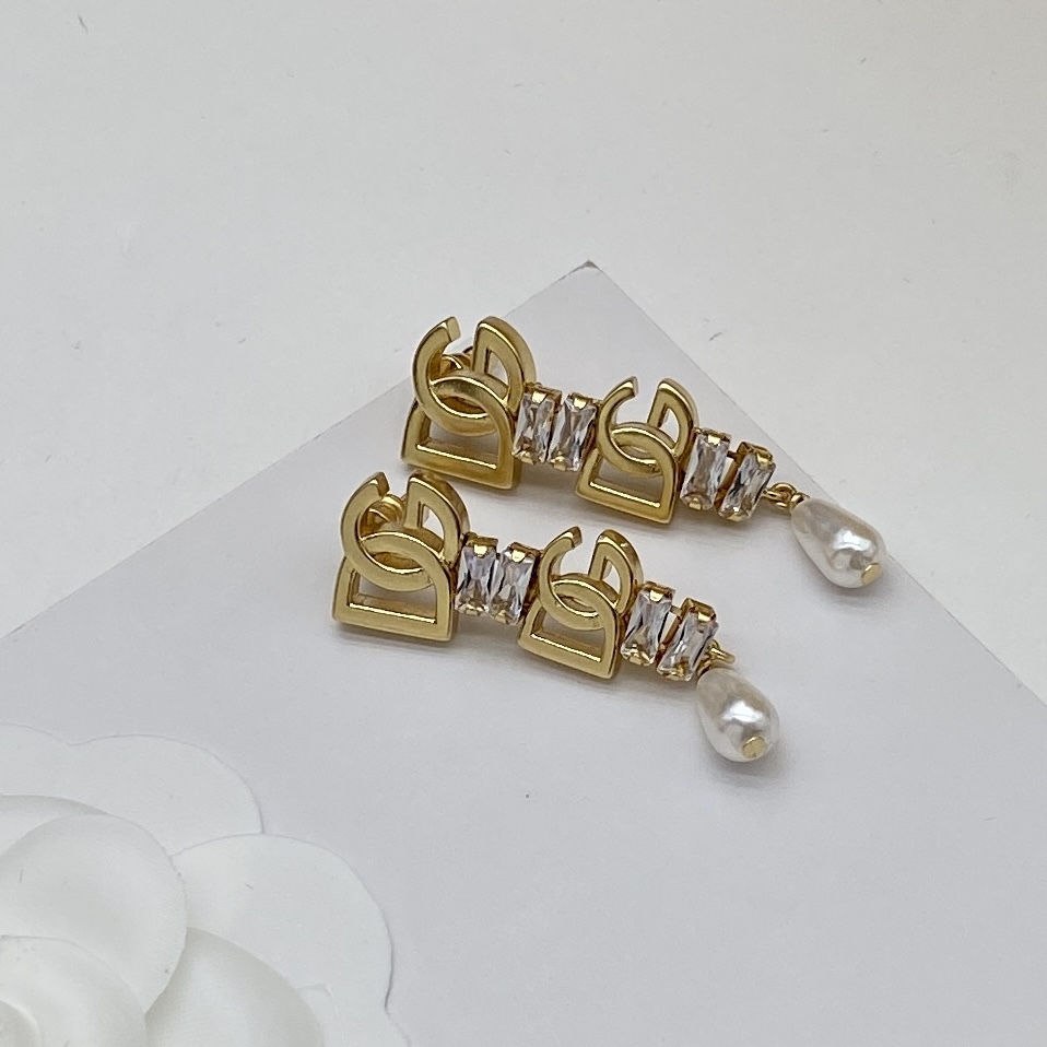 DG stud earrings