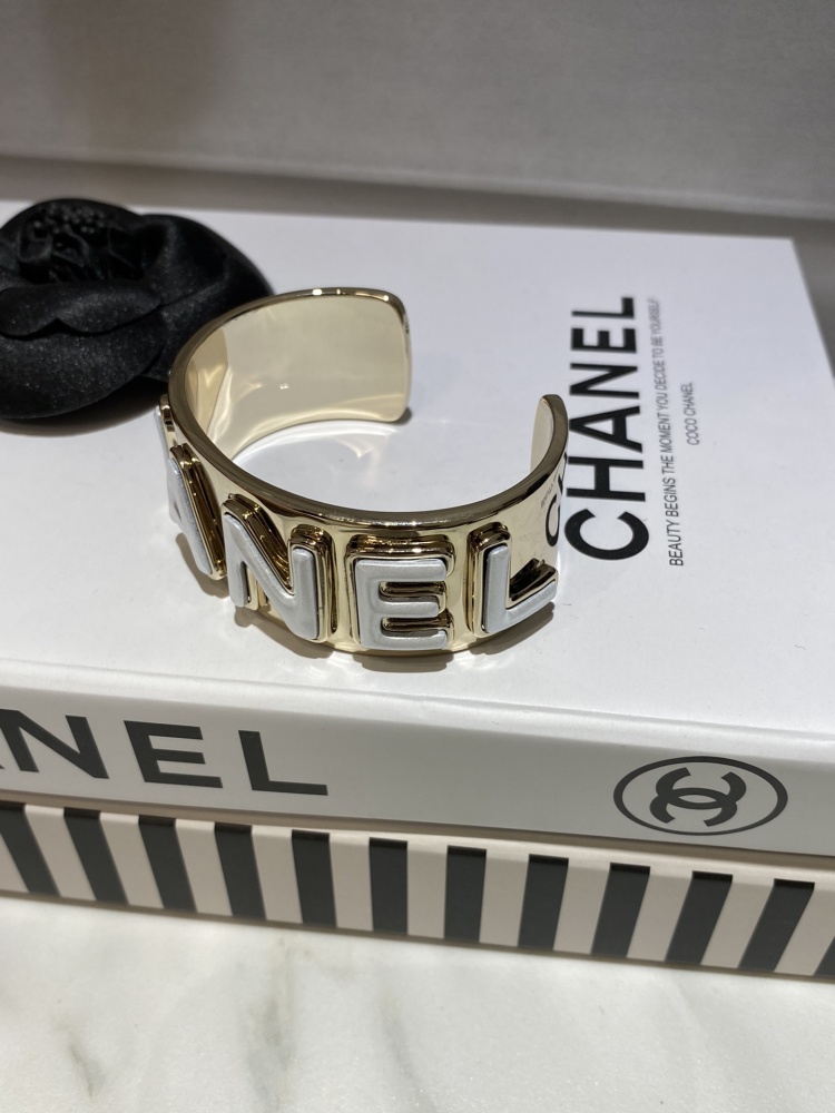 Chanel  bracelet