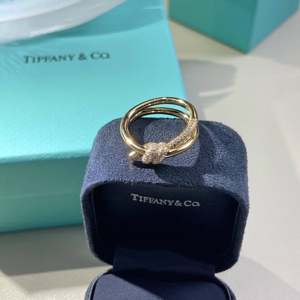 Tiffany ring