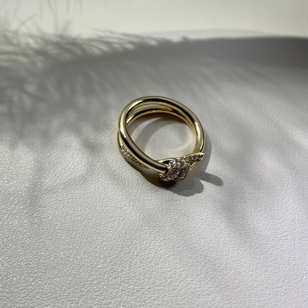 Tiffany ring