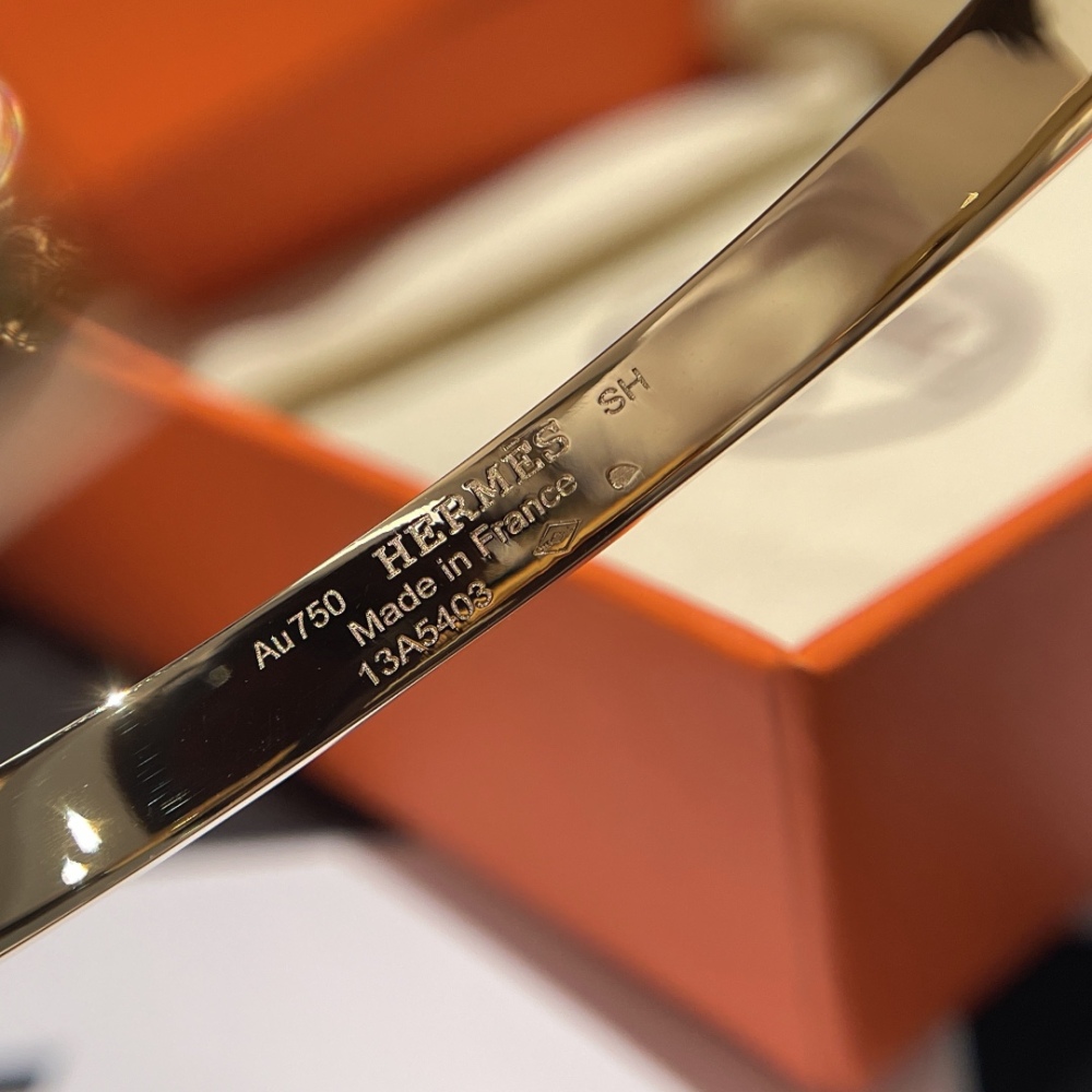 Hermes bracelet