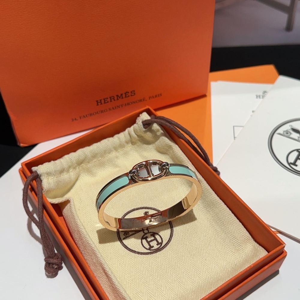 Hermes bracelet