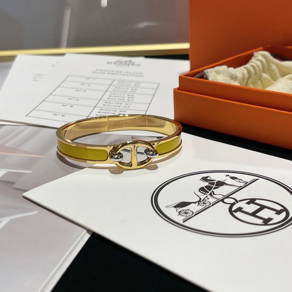 Hermes bracelet