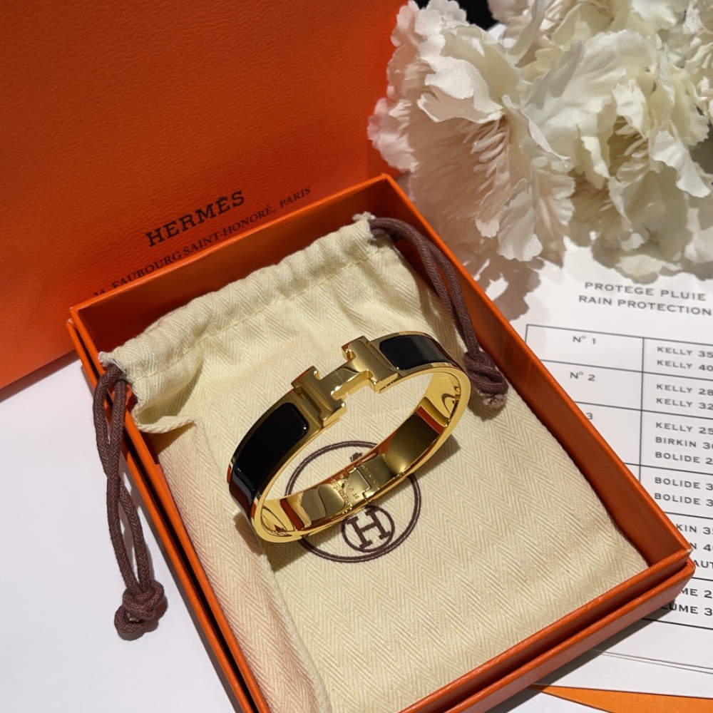 Hermes bracelet