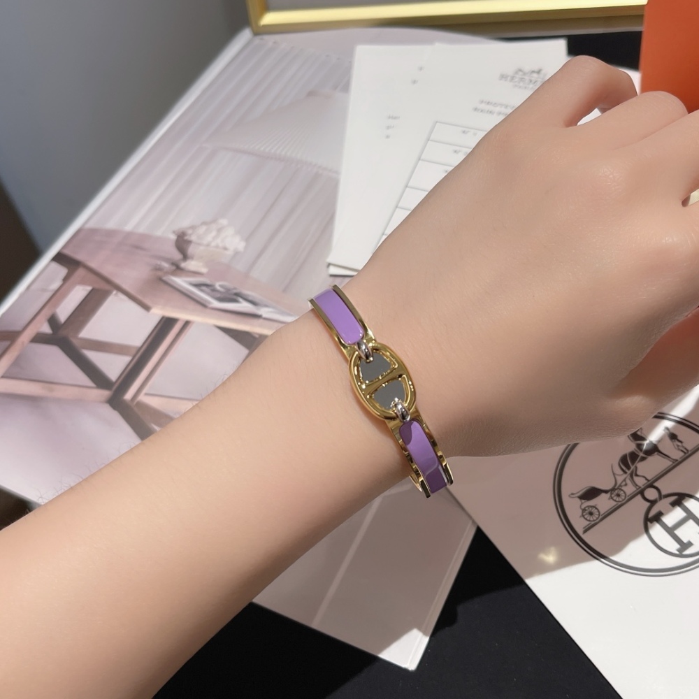 Hermes bracelet