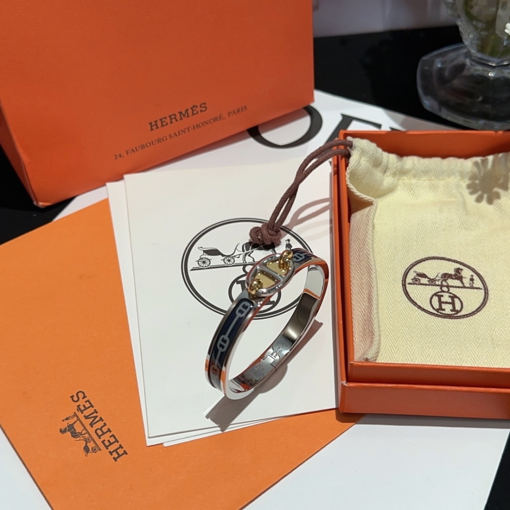 Hermes bracelet