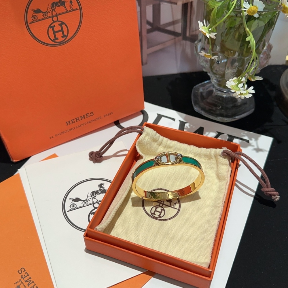 Hermes bracelet