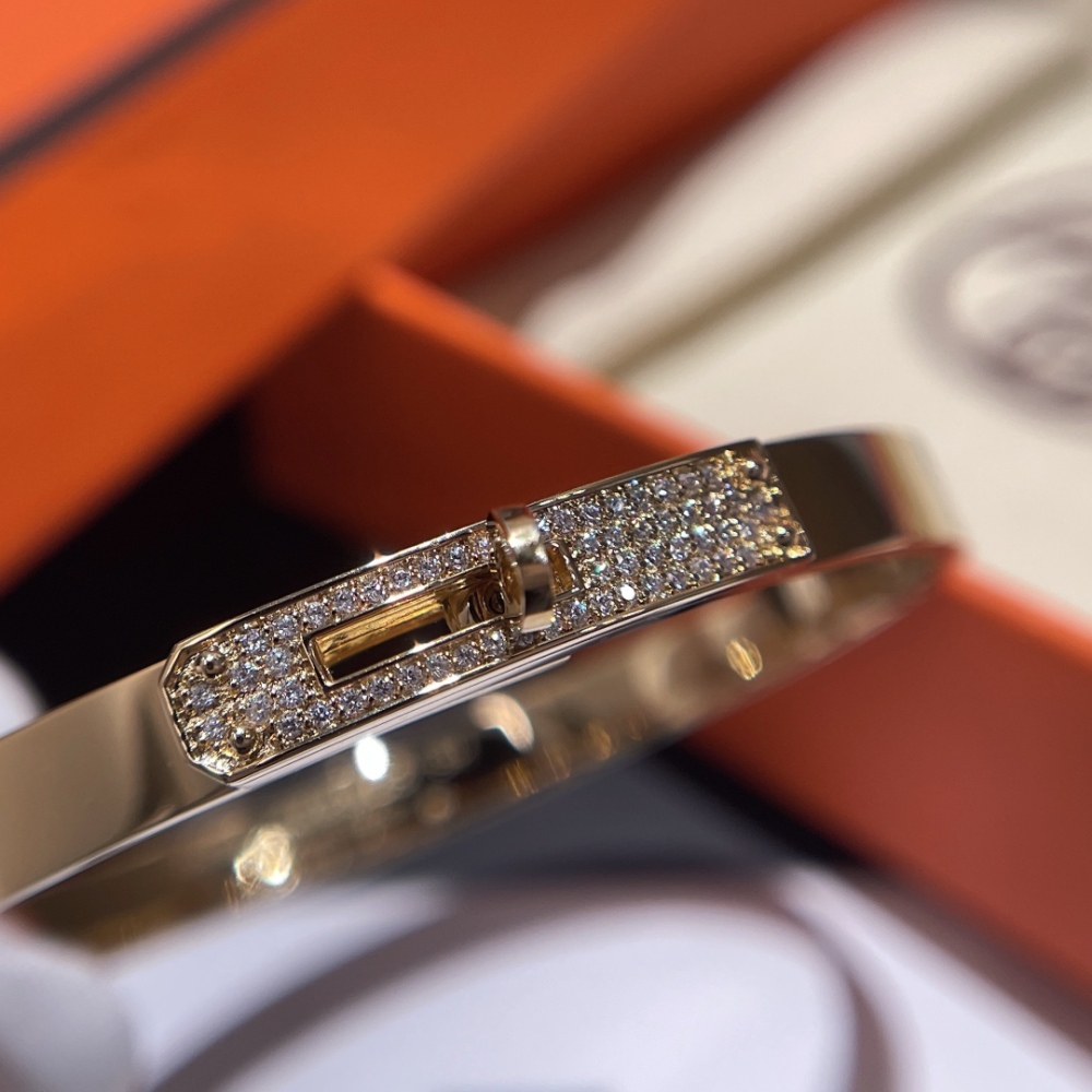 Hermes bracelet