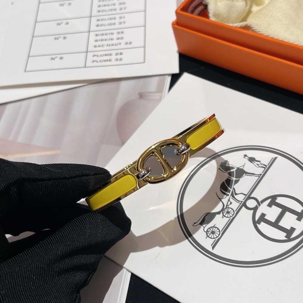 Hermes bracelet