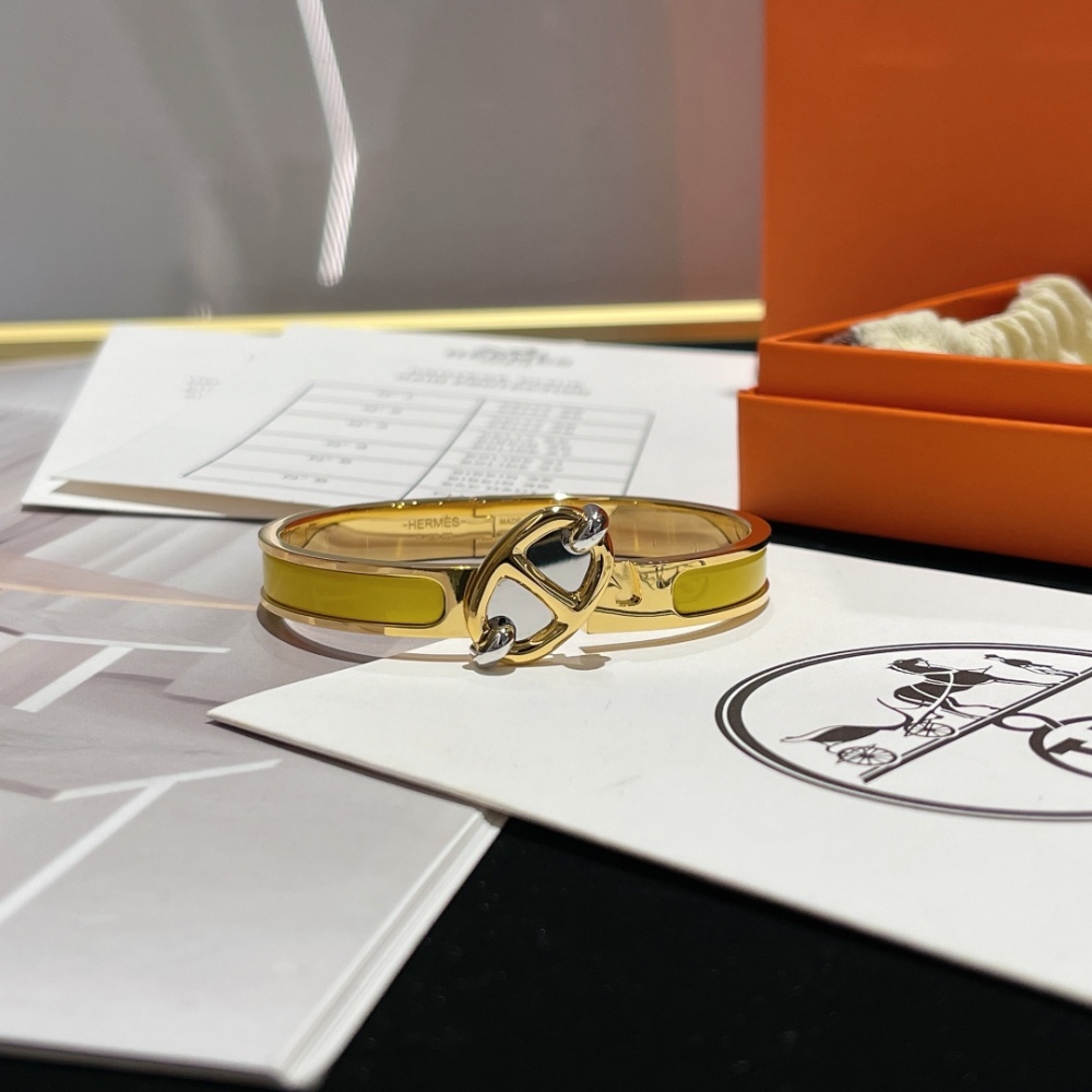 Hermes bracelet