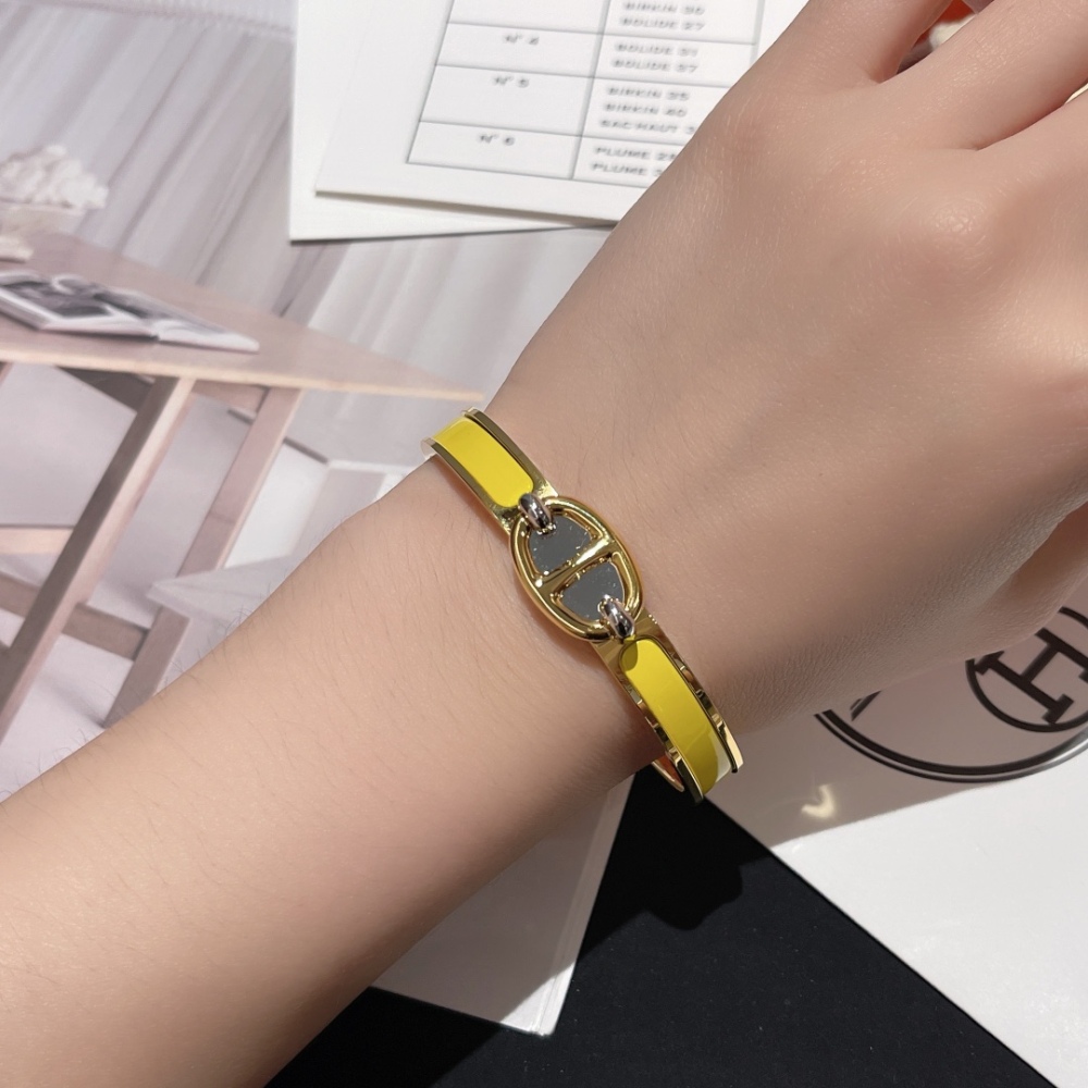 Hermes bracelet