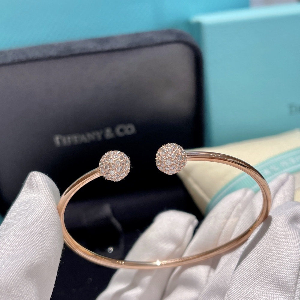 Tiffany bracelet