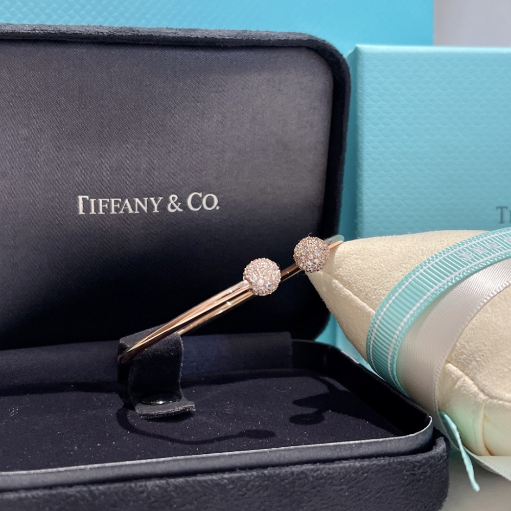 Tiffany bracelet