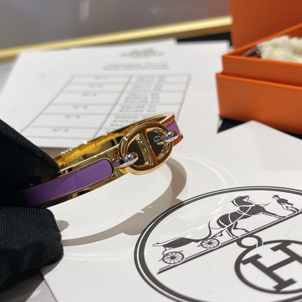 Hermes bracelet