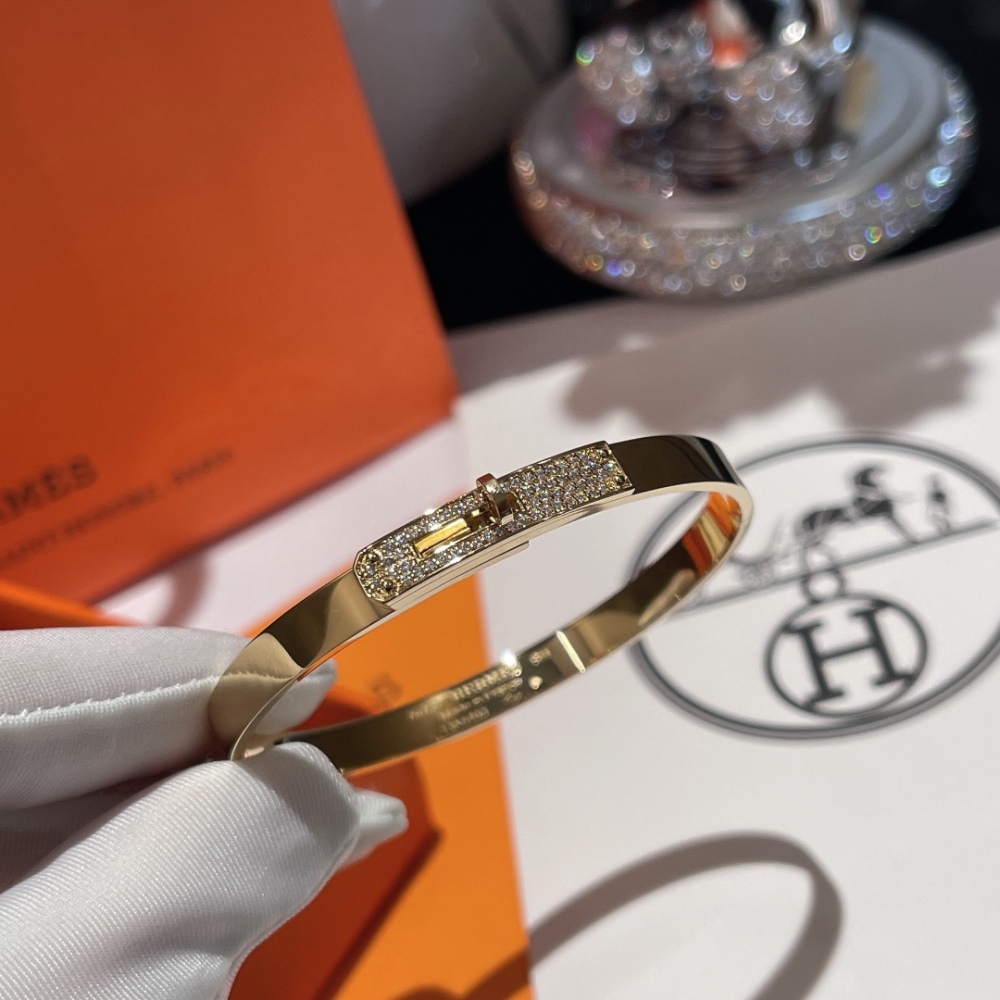 Hermes bracelet
