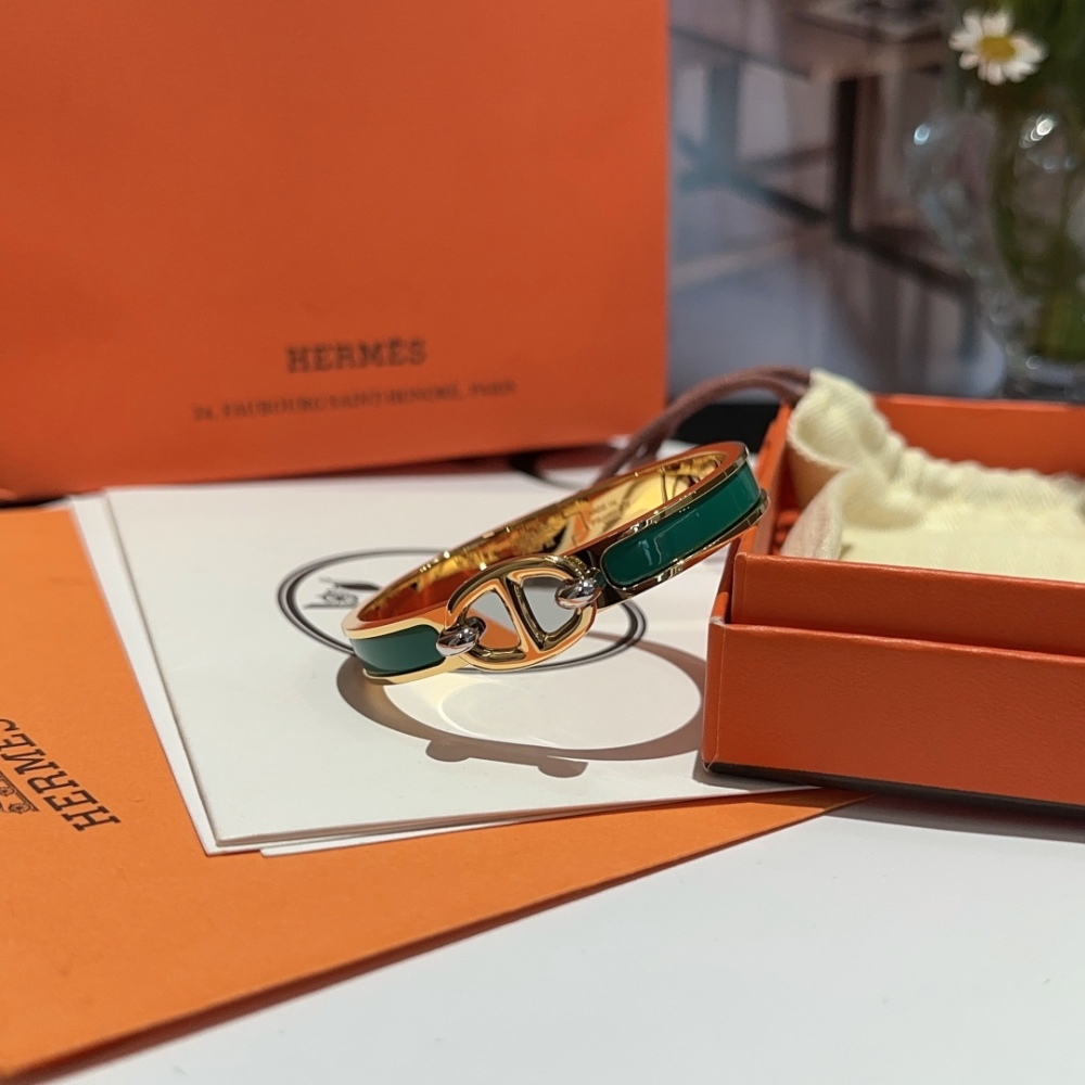 Hermes bracelet