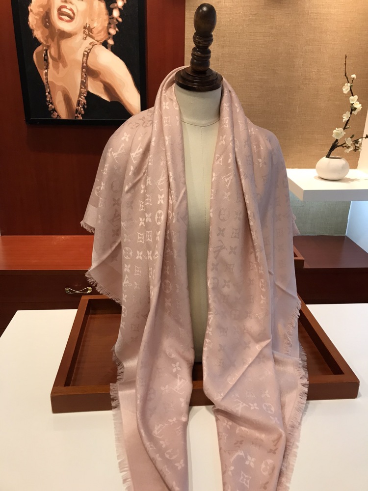 Louis Vuitton scarf