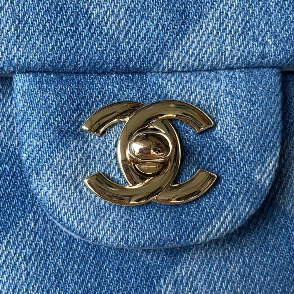 Chanel 22B  cf mini    Mirror Boutique