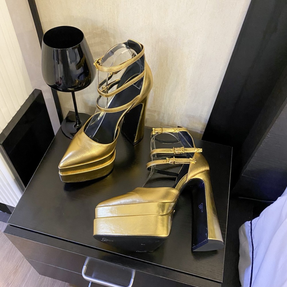 Versace sandals 15.5cm