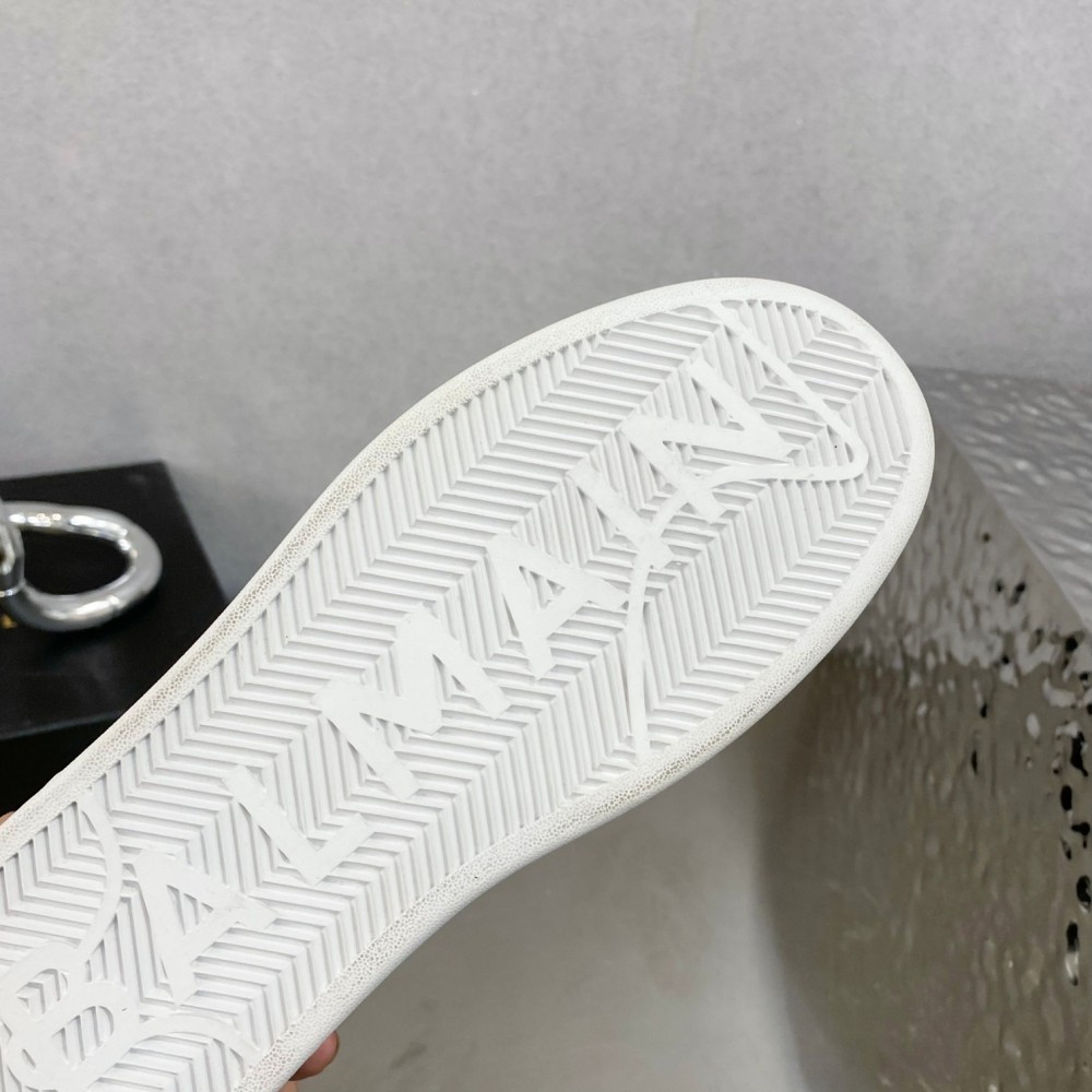 Balmain 𝟐𝟎𝟐2 𝙁𝙒 𝘽-𝘾𝙤𝙪𝙧𝙩 sneakers