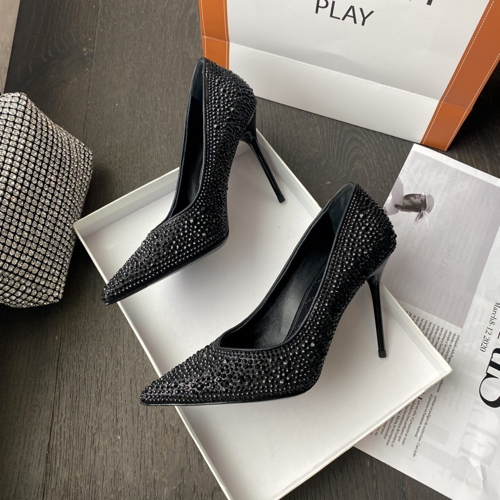 Balmain 𝟐𝟎𝟐1 𝙁𝙒 Sandals