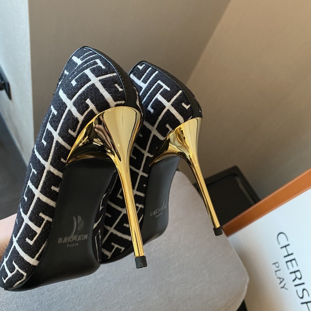 Balmain 𝟐𝟎𝟐1 𝙁𝙒 Sandals