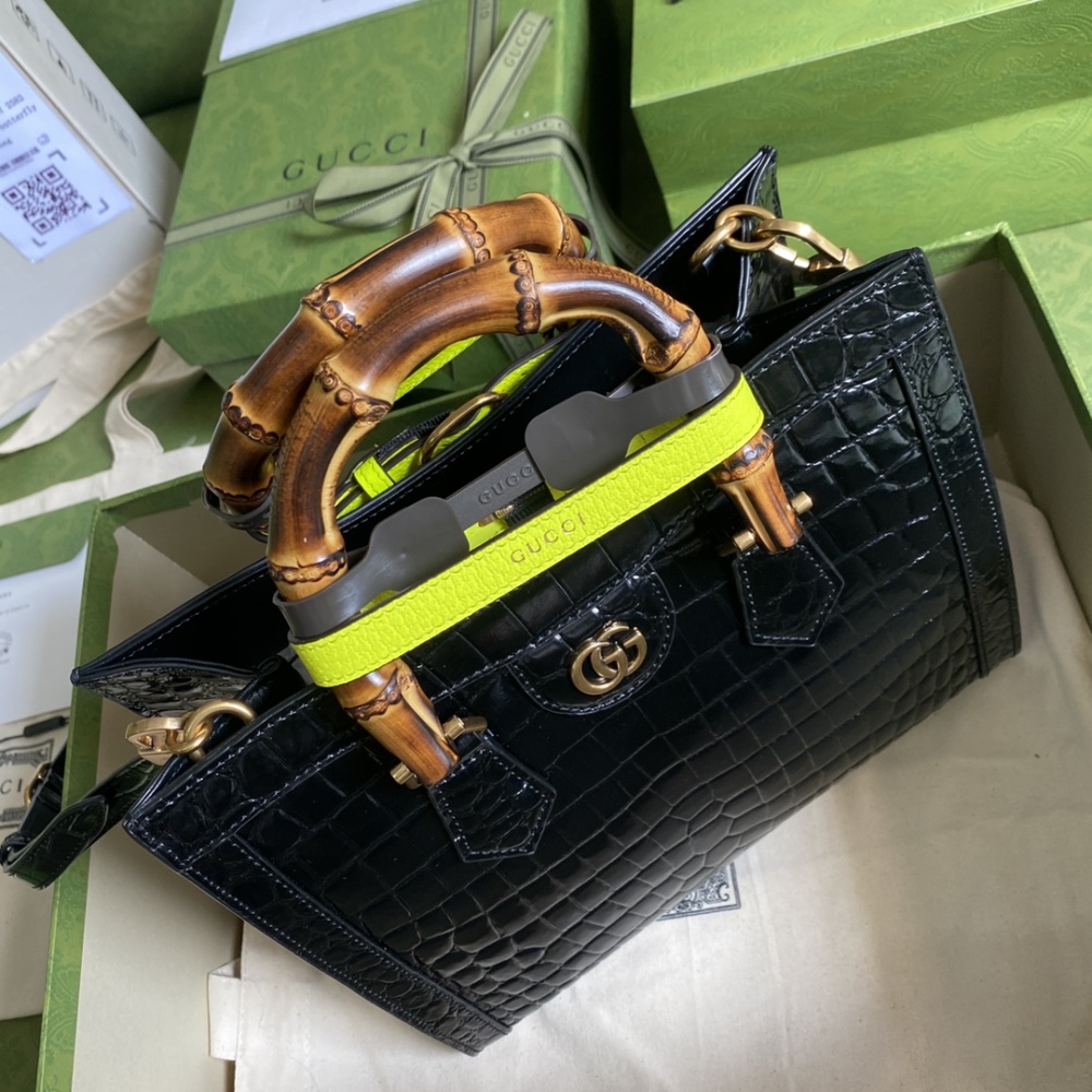 Gucci Aria bamboo  tote MM 660195 Mirror Boutique