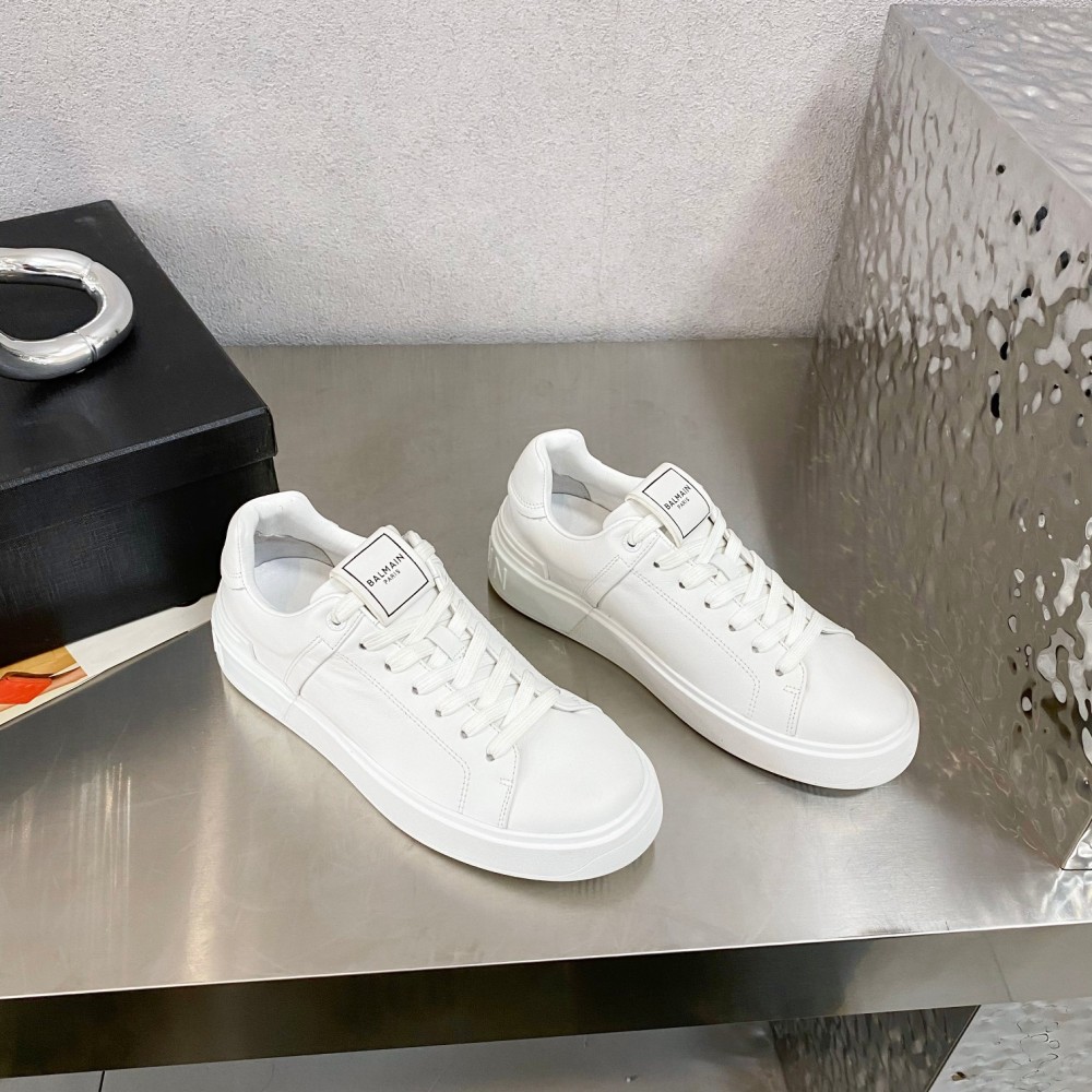 Balmain 𝟐𝟎𝟐2 𝙁𝙒 𝘽-𝘾𝙤𝙪𝙧𝙩 sneakers