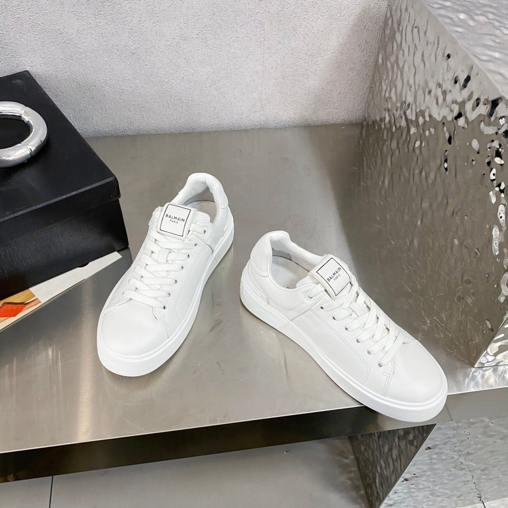 Balmain 𝟐𝟎𝟐2 𝙁𝙒 𝘽-𝘾𝙤𝙪𝙧𝙩 sneakers