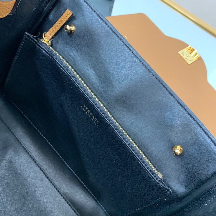 Versace LaMedusa2021 MM #1039 Mirror Boutique