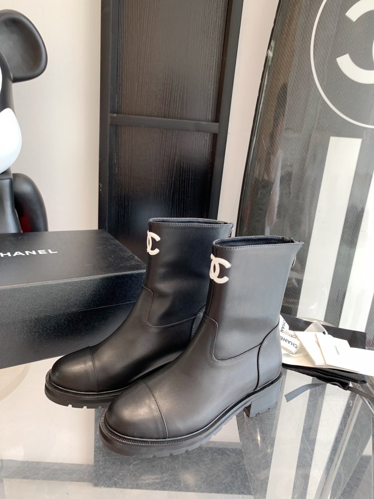 Chanel 22SS boots