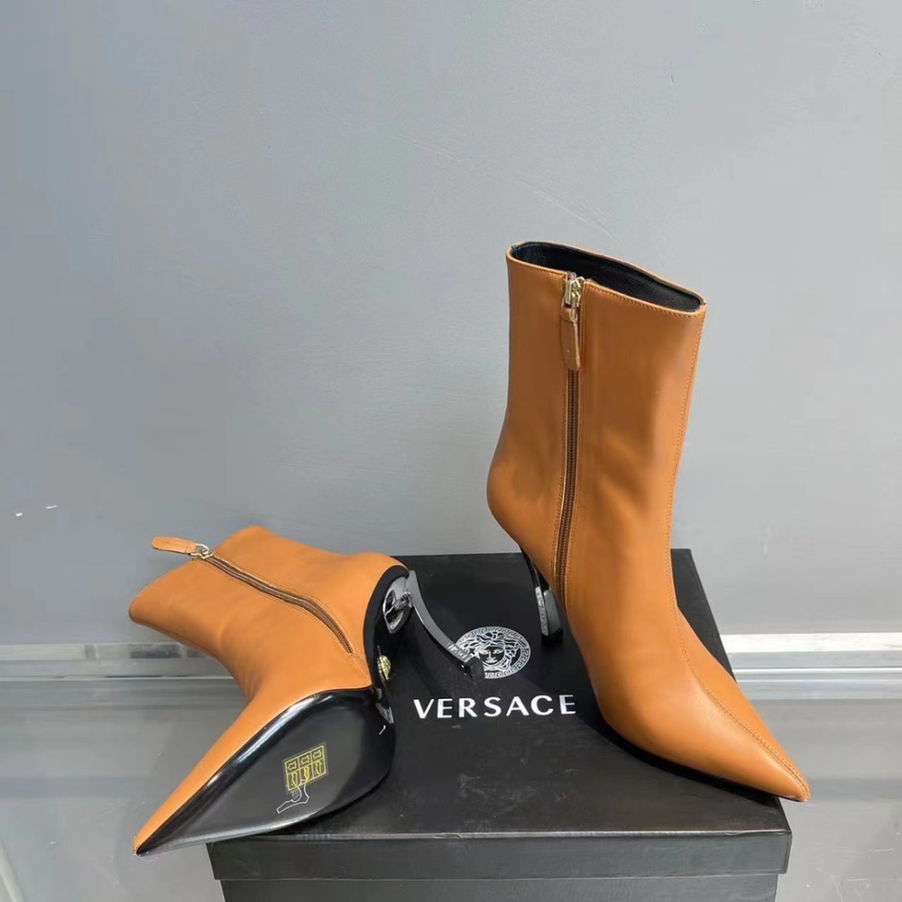 Versace boots 10cm