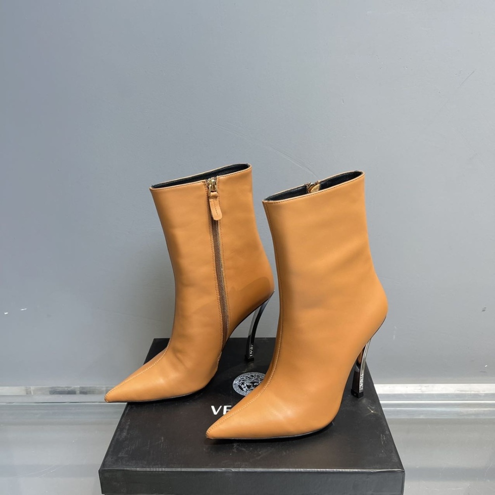 Versace boots 10cm