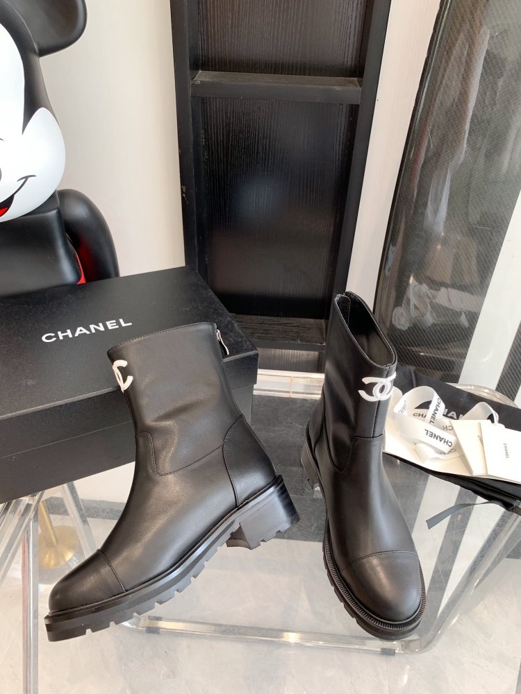 Chanel 22SS boots