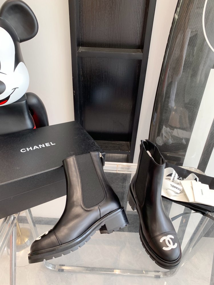 Chanel 22SS boots