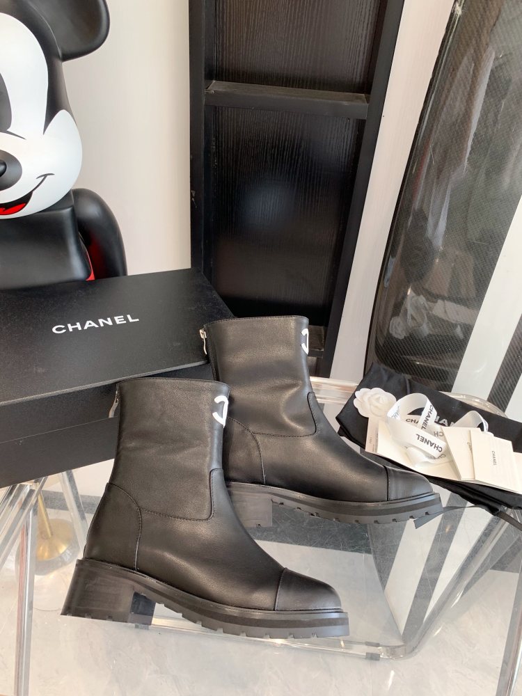 Chanel 22SS boots