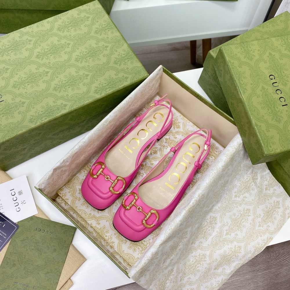 GUCCI sandals