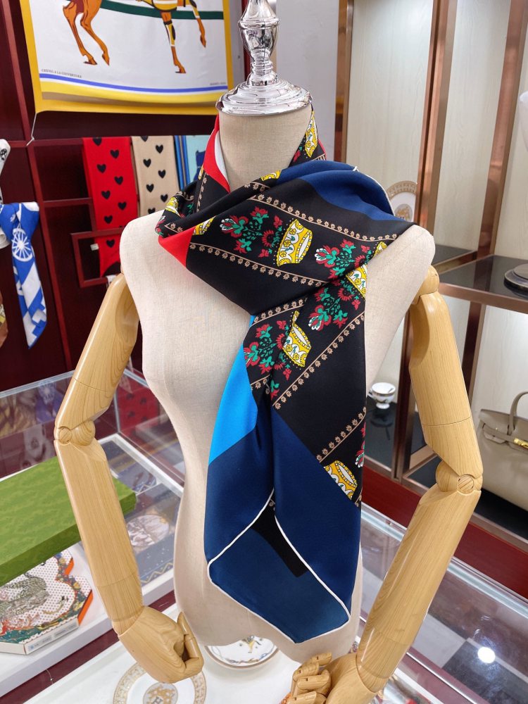 Gucci silk square scarf