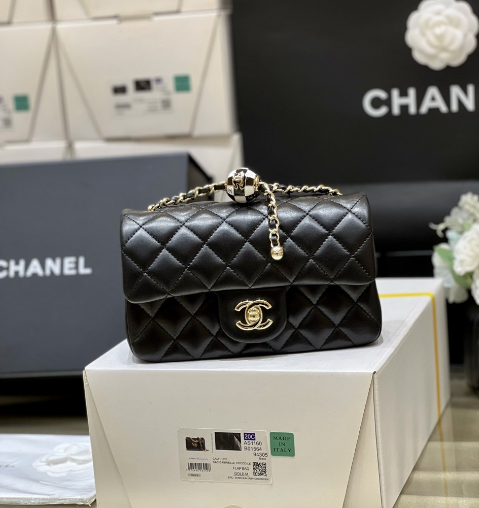 Chanel  23C cf mini 1787 Mirror Boutique