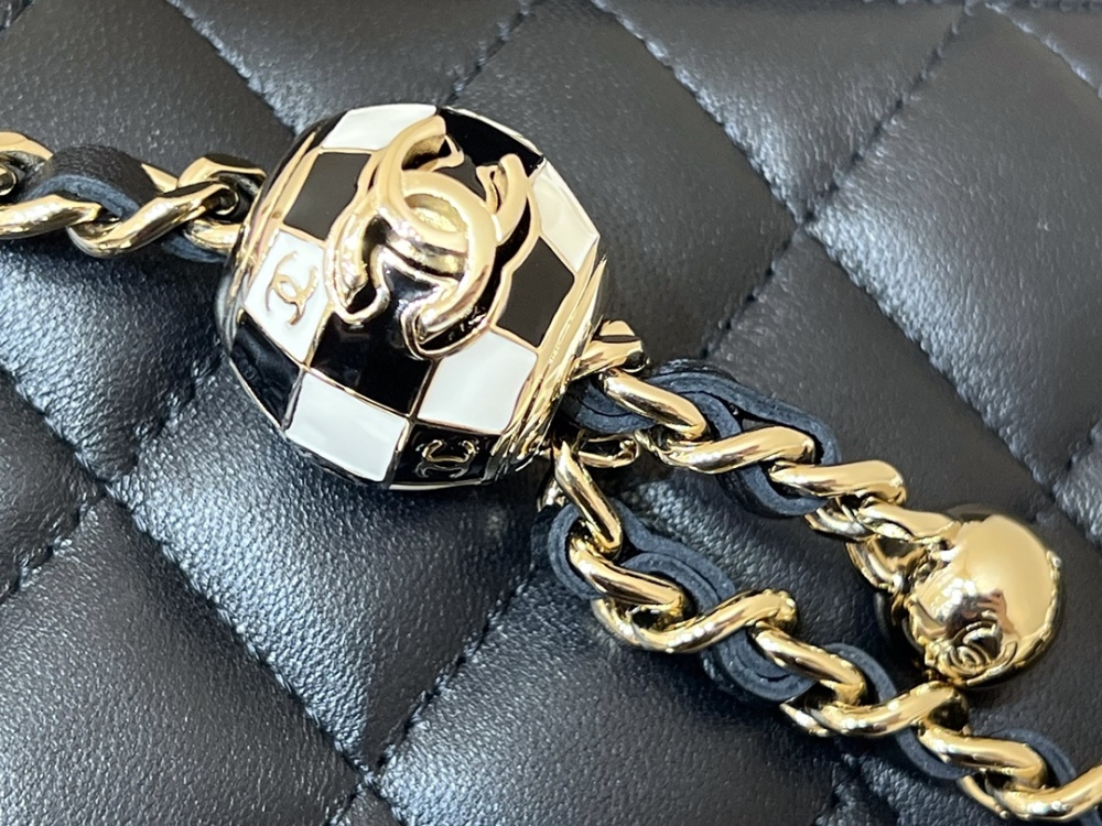 Chanel  23C  box 2303 Mirror Boutique