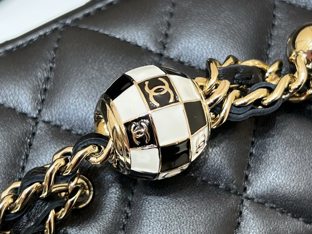 Chanel  23C  box 2303 Mirror Boutique
