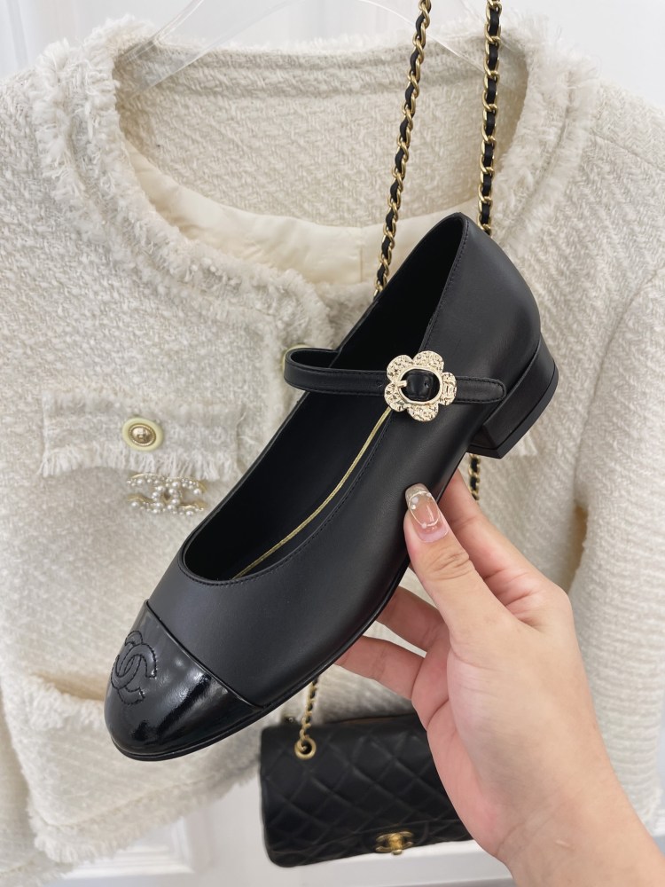 Chanel Classic  sandals