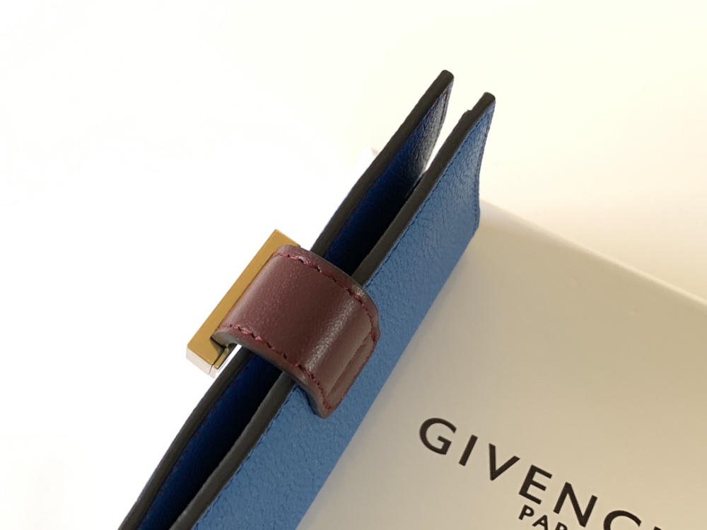 Givenchy 🇫🇷 GV3 wallet HB057 Mirror Boutique