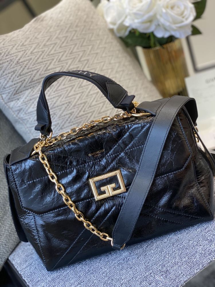 Givenchy 🇫🇷 GV3 ID Bag 9405 Mirror Boutique