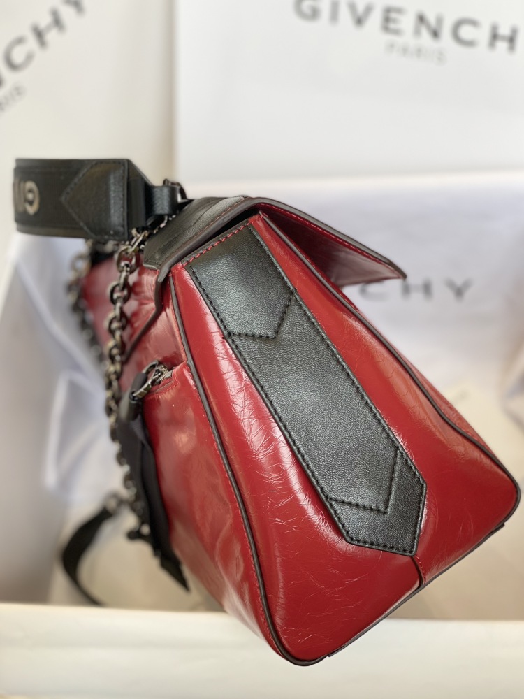 Givenchy 🇫🇷 GV3 ID Bag 9405 Mirror Boutique