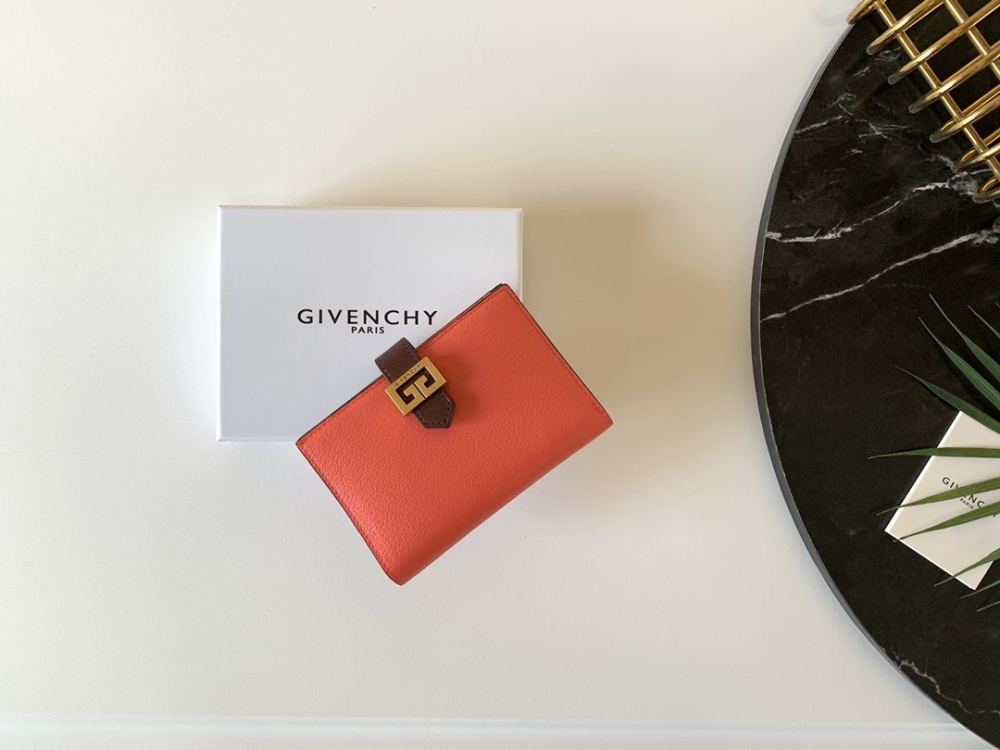 Givenchy 🇫🇷 GV3 wallet HB057 Mirror Boutique