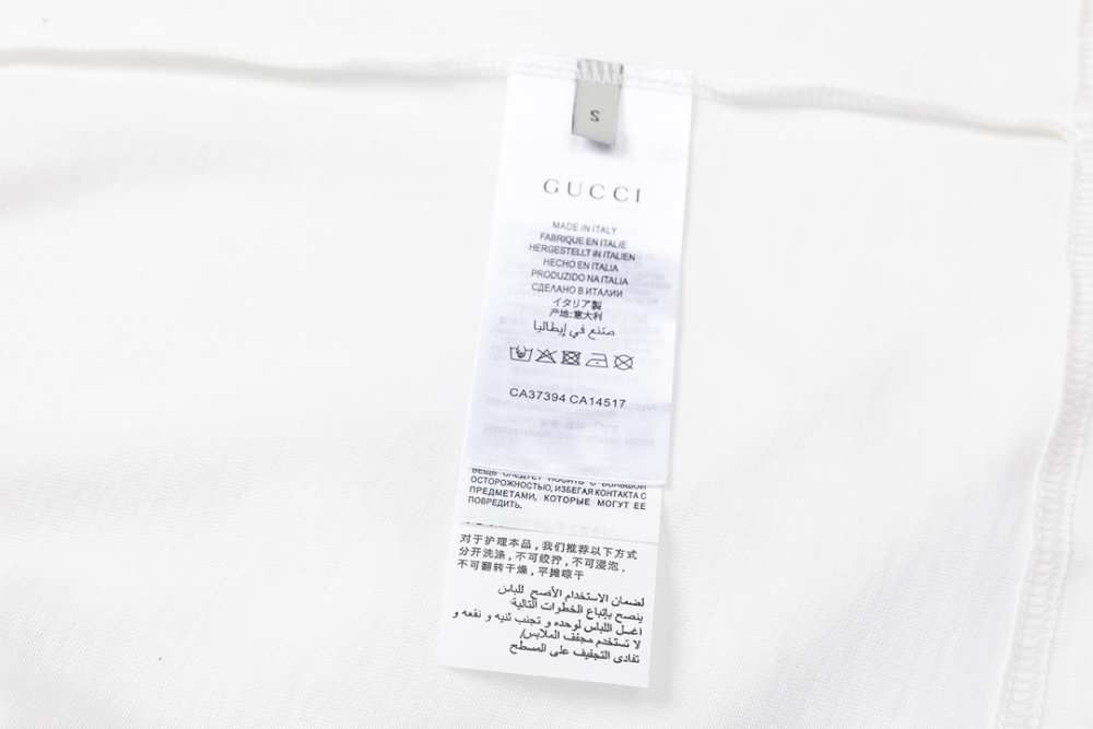 GUCCI T-shirt  for man and woman