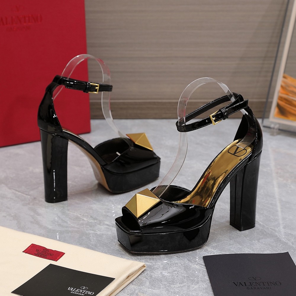 Valentino Sandals 2022SS
