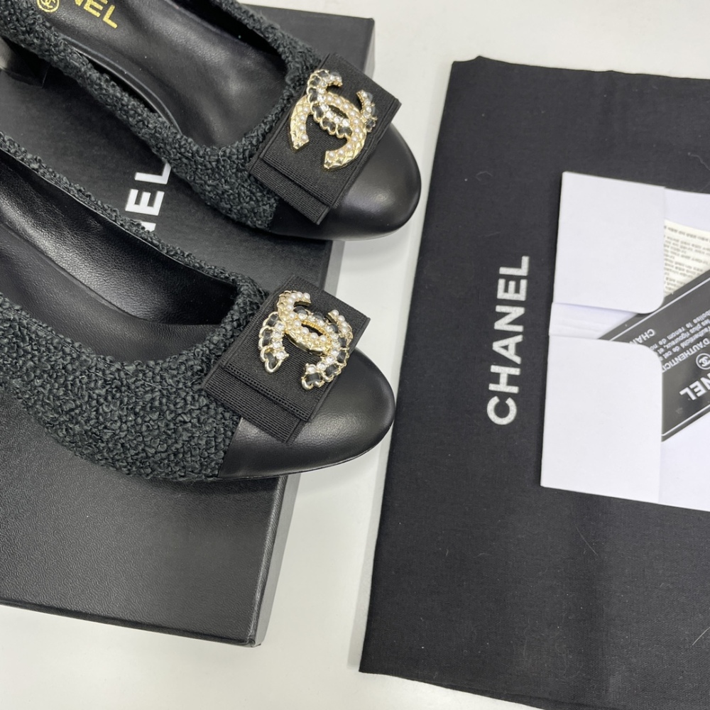 Chanel sandals